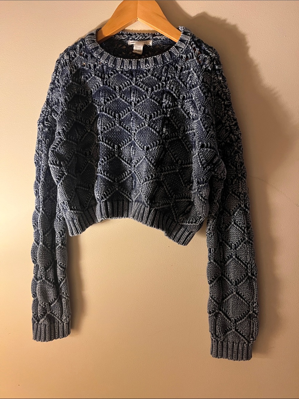 Full Tilt Cropped Textured Knit Sweater - Blue XS.